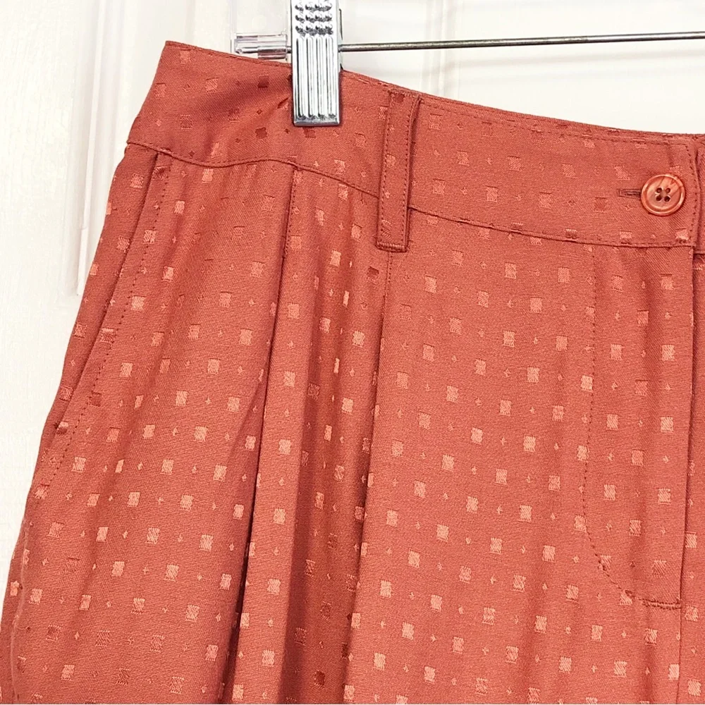 NWT Chico's Agra Red Geo Print Jacquard Pleated Cuff Ankle Pants 8